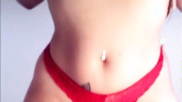 show my asshole and twerk for mi OnlyFan´s friend ;)