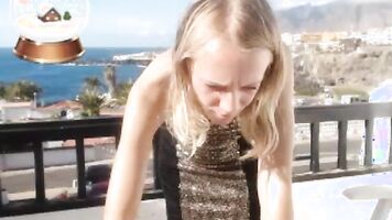 Girl pose in public Balcony coconut_girl1991_051216 chaturbate LIVESHOW REC