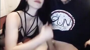 girlfriend sucks on webcam - www.catchmedirty.com