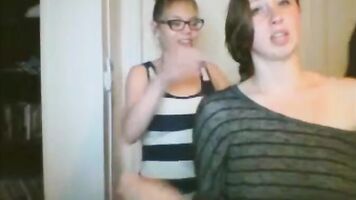2 Girls Long Hair Braiding and Tits Flashing